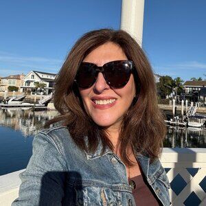 Meet your Posher, Lili